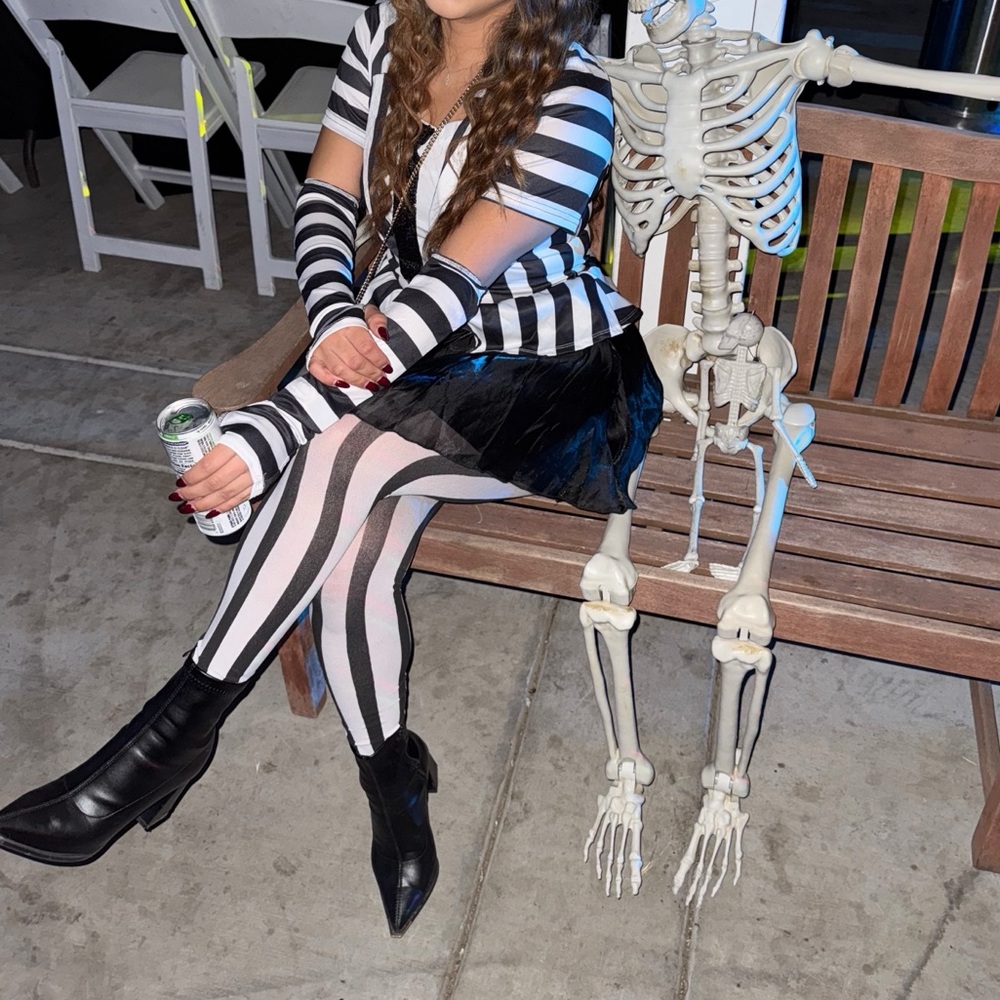 Beetlejuicy dress costume